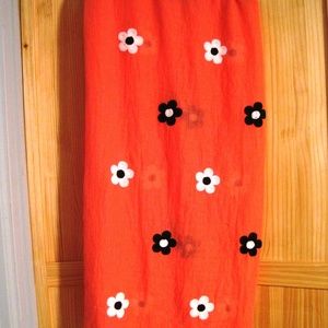 Large Scarf/Cover, Embroidered Flrs Melon Blk Wht